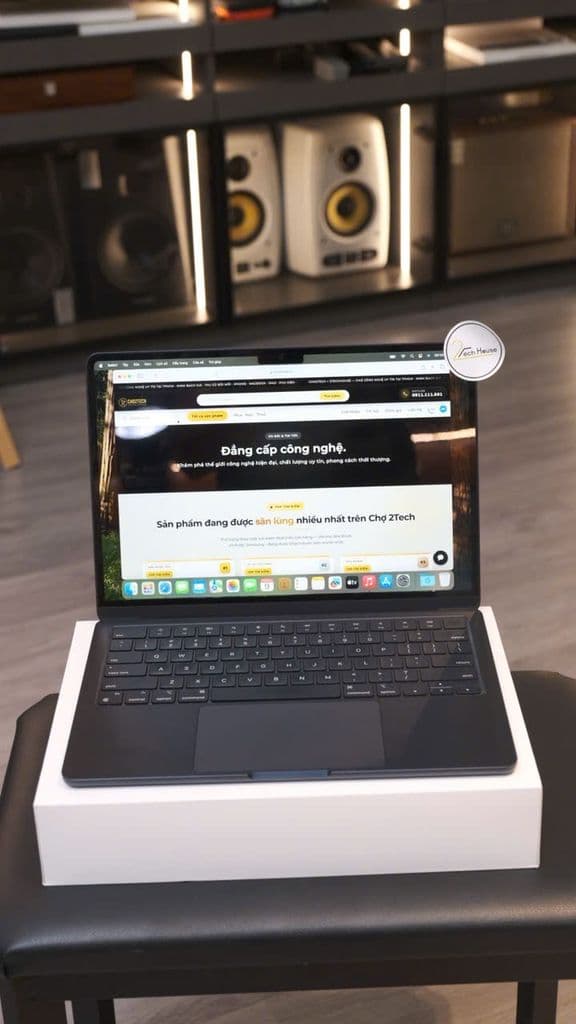 MacBook Air 13” M2 8GB/256GB